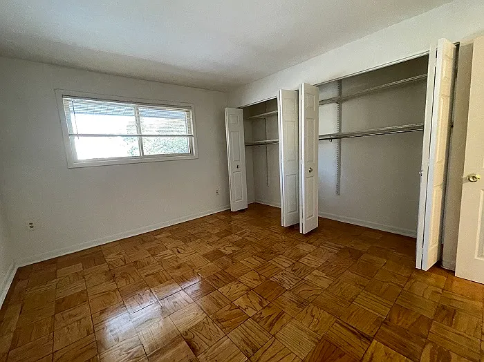Maple Ridge Apartments — Photo 27
