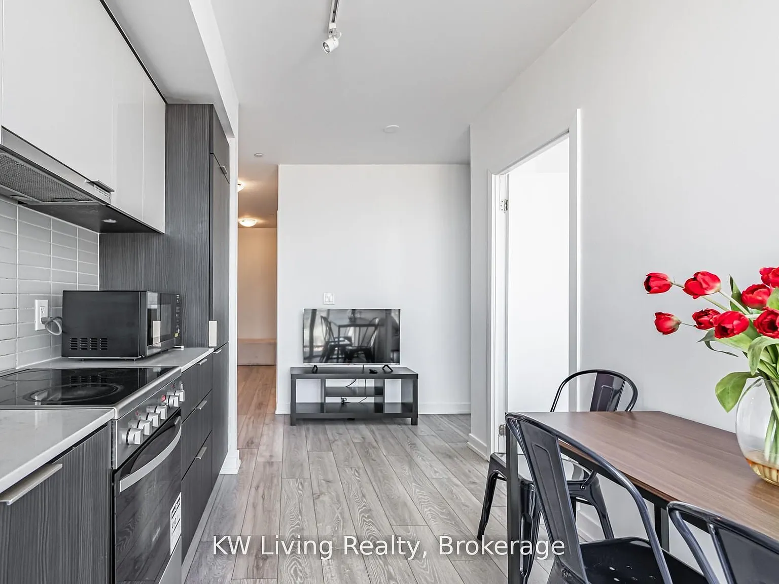 2 bed, $2,175 — Photo 3
