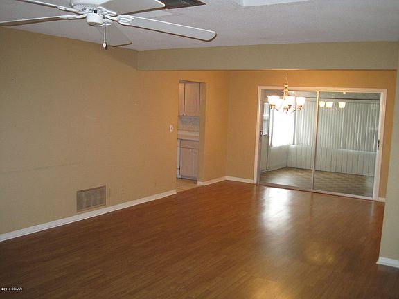 5th image of 53 Alanwood Dr