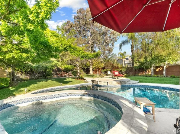 26442 Puffin Pl, Santa Clarita, CA 91387