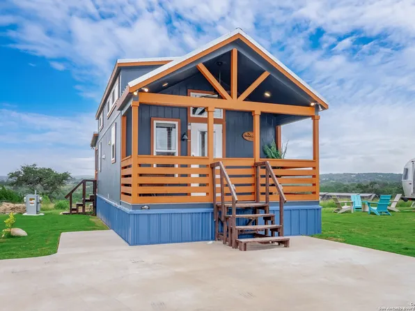 5386 Fm 1376 Unit #177, Fredericksburg, TX 78624