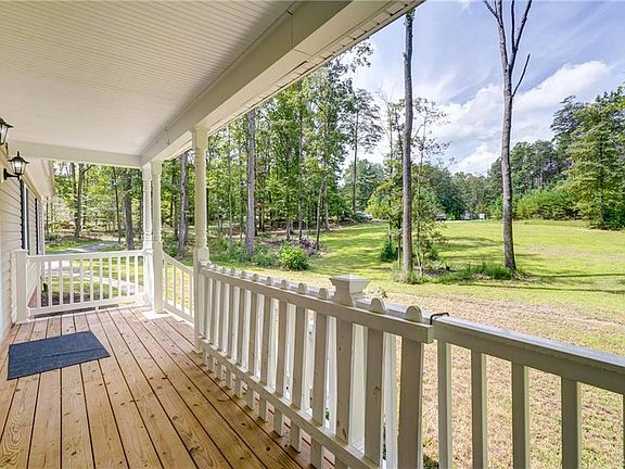 4th image of 212 Hopeful Church Ln