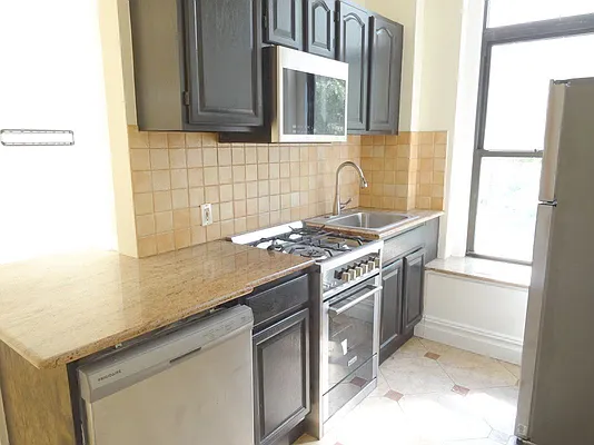 Rented by Carini Group | media 15