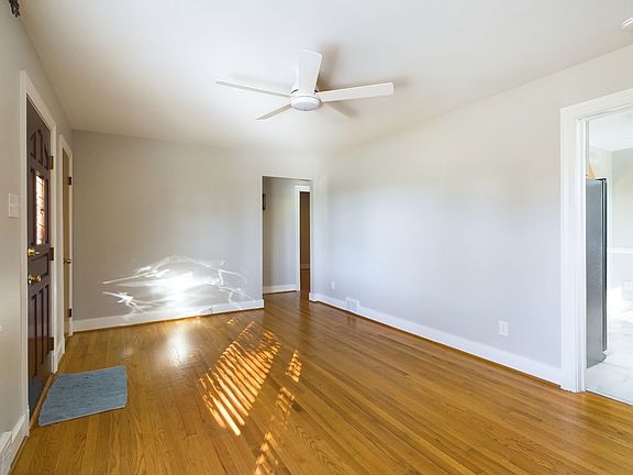4th image of 7505 Landsworth Ave