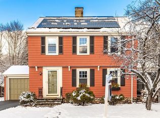 21 Belmont Pl, Melrose, MA 02176