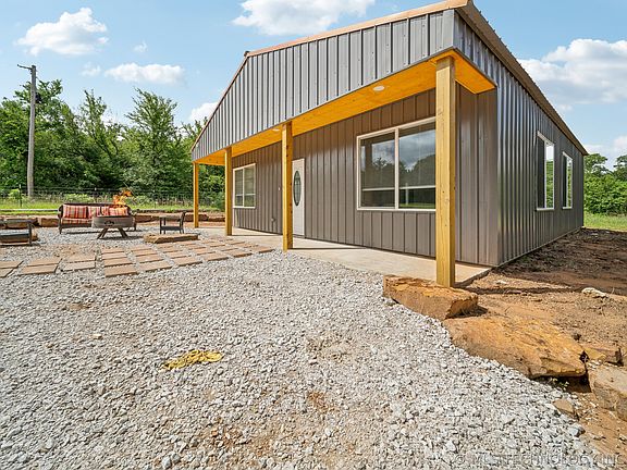 5th image of 26685 Teal Cir