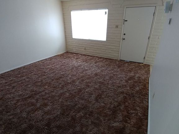 5th image of 1120 Plain St APT 2B