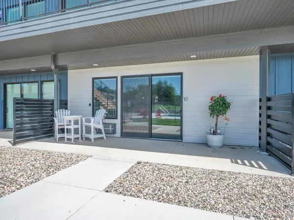 1316 Highway 71 N Unit 10, Okoboji, IA 51355