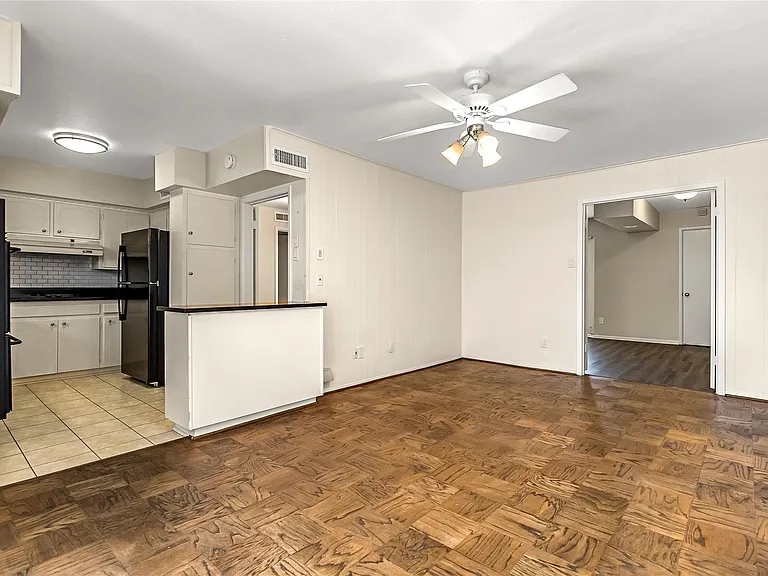 5835 E University Blvd #D — Photo 12
