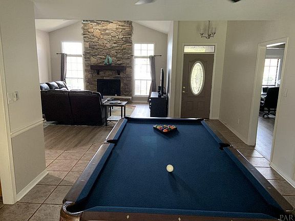 5th image of 1921 Woodbridge Dr