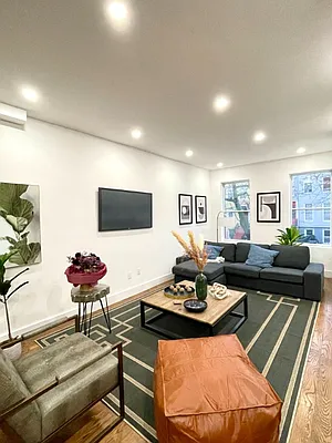 Rented by Yaffa Realty LLC | media 1