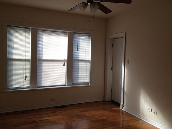 4th image of 2111 N Kimball Ave #2