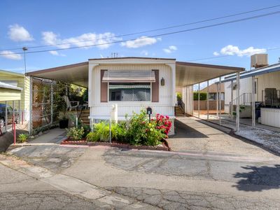 1724 Minnewawa Ave #8, Clovis, CA, 93612