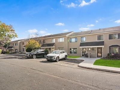 28 Berry Ct, Staten Island, NY, 10309