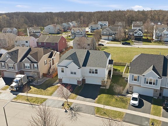 5th image of 2450 Saddle Ridge Dr