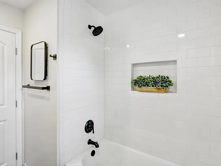 4521 Juno Way — Photo 24