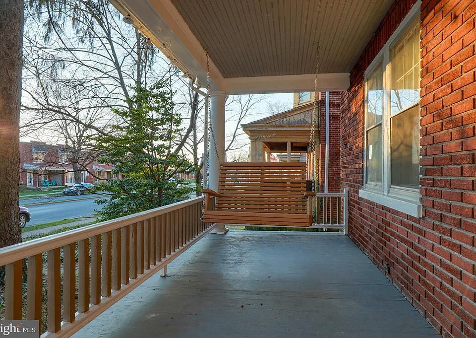 702 S West End Ave, Lancaster, PA 17603 Zillow