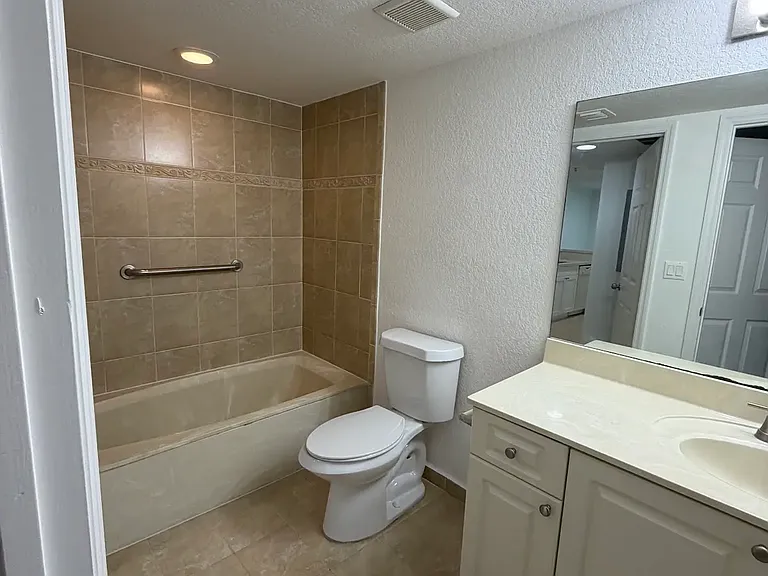 20850 SW 87th Ave #104 — Photo 15