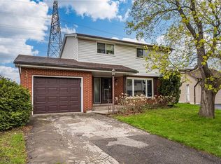 55 Yarmouth Ct, Hamilton, ON L8S 3E2