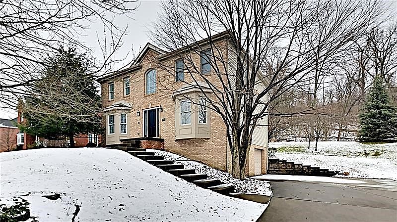 Inviting home in Treesdale's Northfield community.