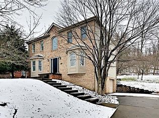 5037 Northfields Dr, Mars, PA 16046