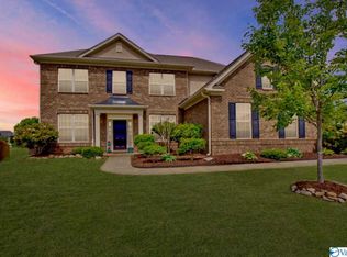 103 Natures View Ln SW, Huntsville, AL 35824