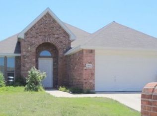 2061 Beacon Way, Fort Worth, TX 76140