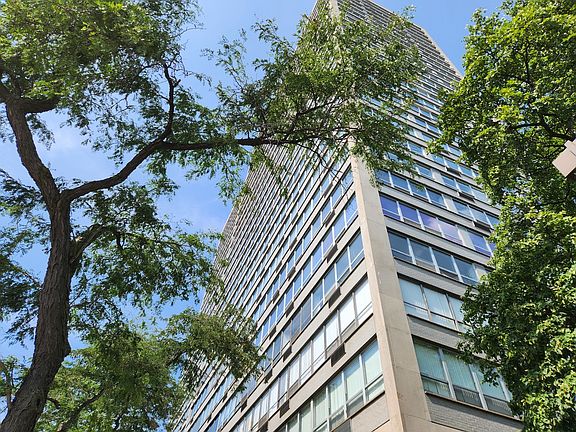 3rd image of 4800 S Chicago Beach Dr APT 1804N