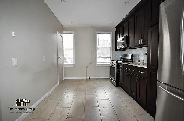 Rented by Compass | media 17