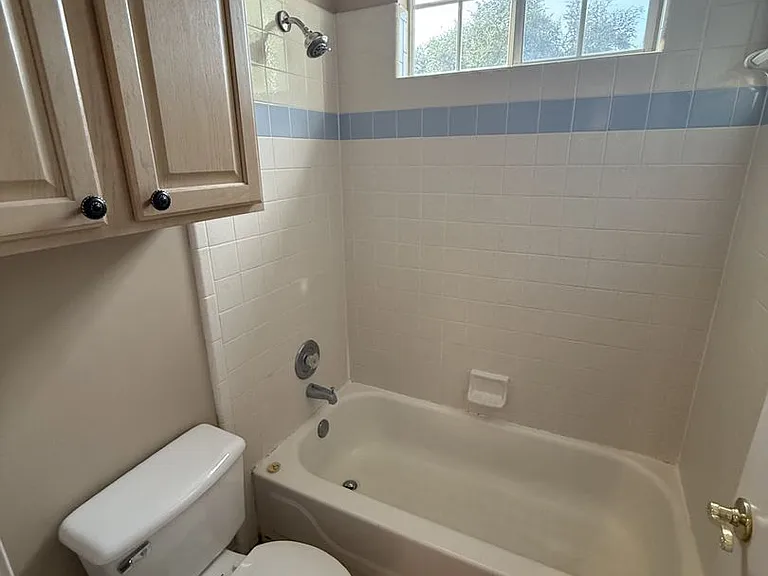 18123 Brookwood Frst — Photo 17