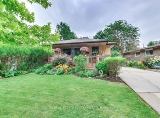 7 Oregon Rd, London, ON N5Z 4B8