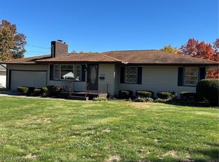 6074 Frontier Dr, Poland, OH 44514