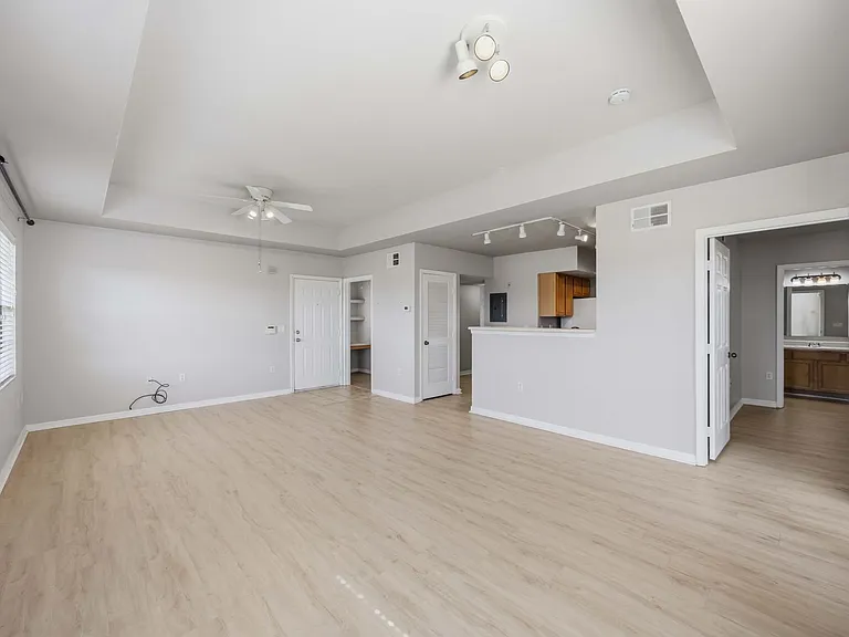 1195 Villagio Cir #208 — Photo 10