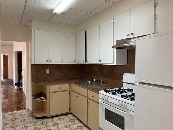 3rd image of 23-48 31st Dr #1