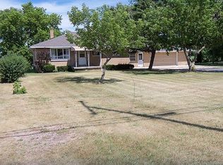 1943 S Huron Rd, Kawkawlin, MI 48631