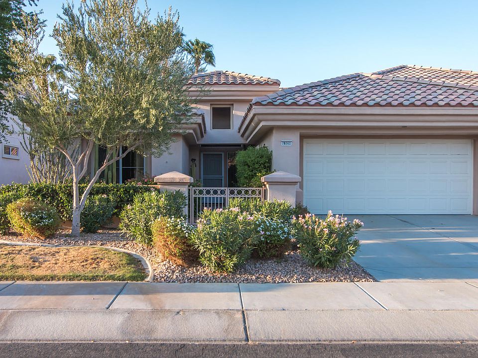 1st image of 78362 Yucca Blossom Dr