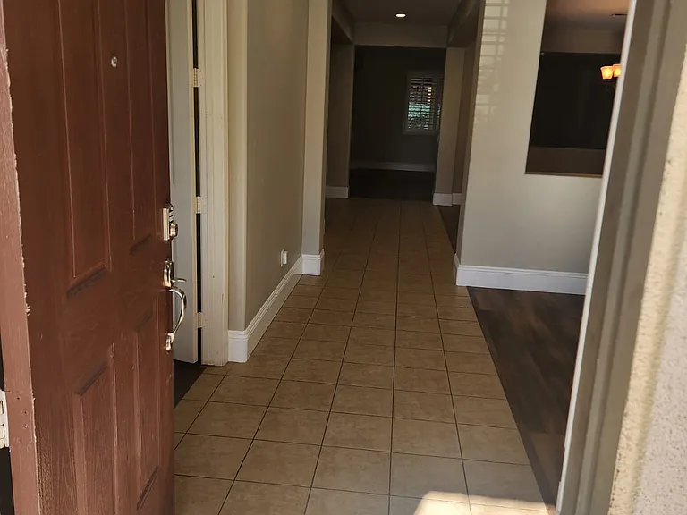 30171 Skipstone Way — Photo 2