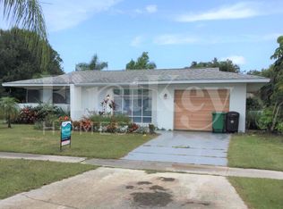 305 NE Floresta Dr, Port Saint Lucie, FL 34983