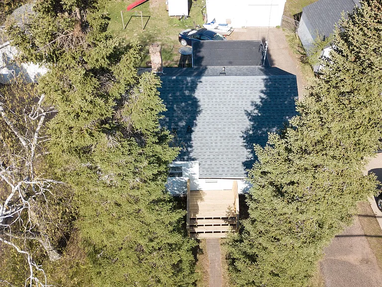 1518 Starr Ave — Photo 8