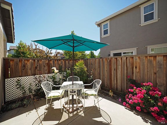 4th image of 5315 Kelliann Place
