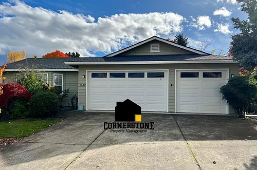 1842 Garden Dr Photo 1