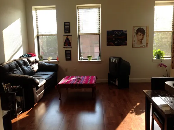 1300 Veto St, Pittsburgh, PA 15212