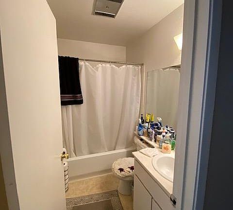 5th image of 1918 Rosemarie Ln Unit 108