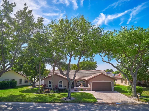 8822 NW 45th St, Coral Springs, FL 33065