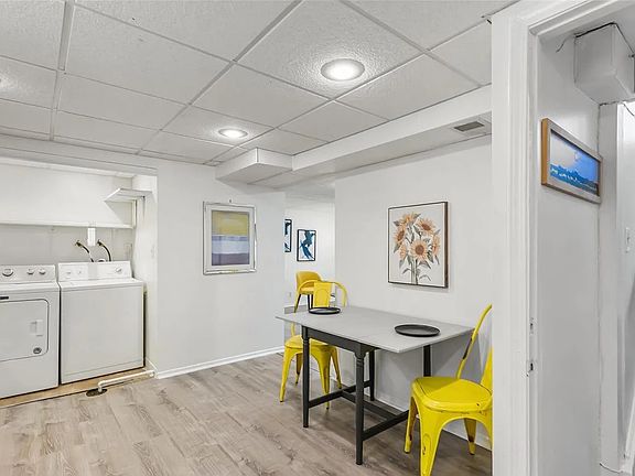 5th image of 3435 Lowell Blvd