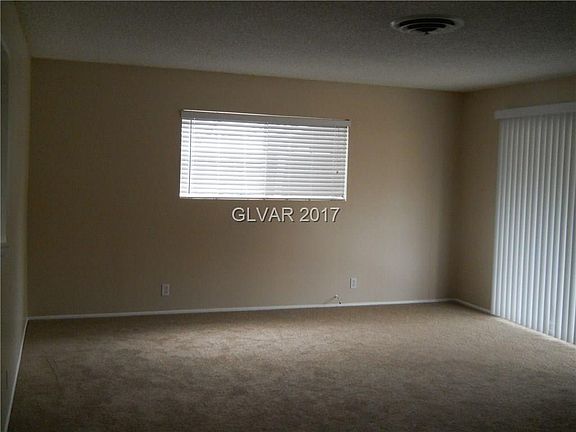 3rd image of 1213 N Mallard St #0