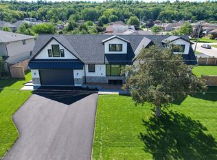 24 Royce Ave, Hamilton, ON L8G 3B5