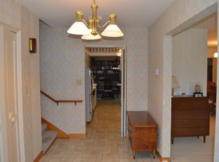 2052 Eve Dr, Steubenville, OH 43952