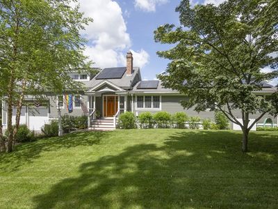 27 Crystal Lake Dr, Sudbury, MA, 01776