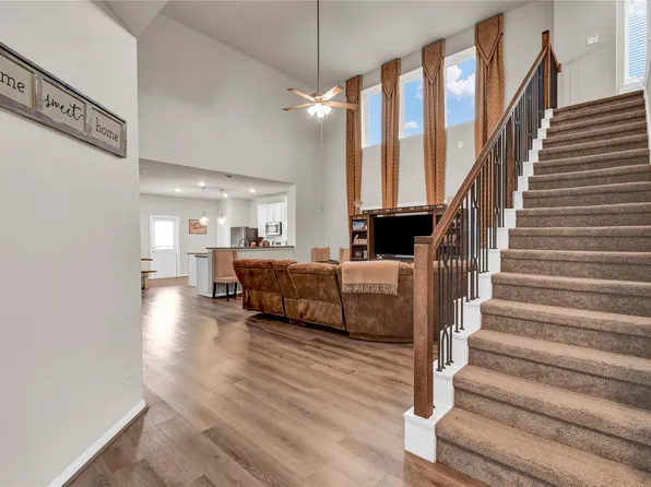2423 Ridgewood Dr, West Columbia, TX 77486